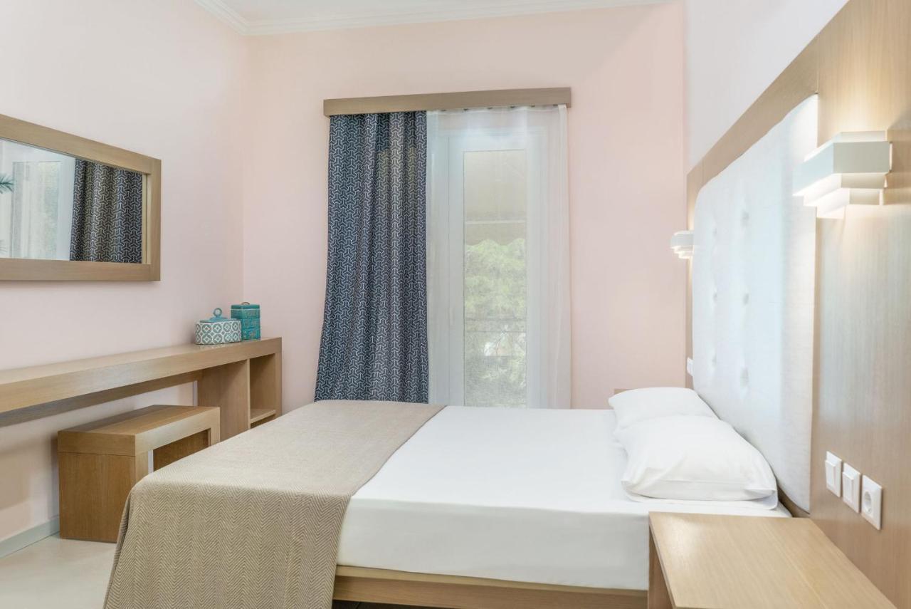 Niver Luxury Suites Lefkada City Екстер'єр фото