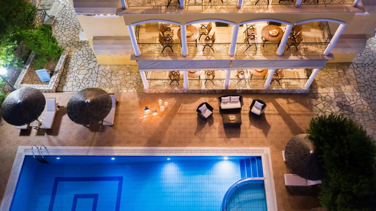 Niver Luxury Suites Lefkada City Екстер'єр фото
